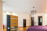 Продается 3 комнатная квартира класса люкс в доме клубного типа (ТС «Залаты Маентак»), Москвина 10. Минск