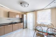 Снять 3-комнатную квартиру, Минск, Нововиленская, 13А в аренду  (Центральный район) Минск